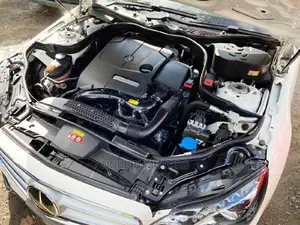 Mercedes-Benz E250 2015 Off white