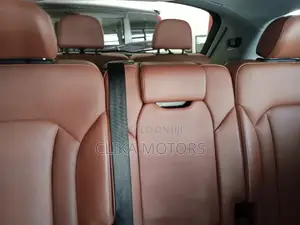 Audi Q7 2016 Burgandy