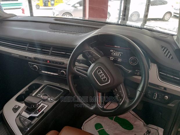 Audi Q7 2016 Burgandy - thumbnail 4