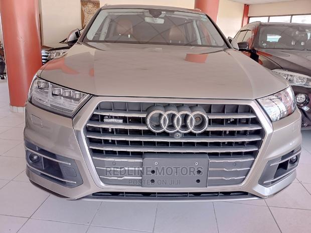 Audi Q7 2016 Burgandy - main view