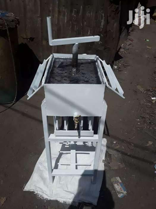 CANDLE MAKING MACHINE