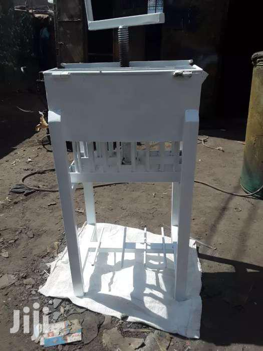 CANDLE MAKING MACHINE