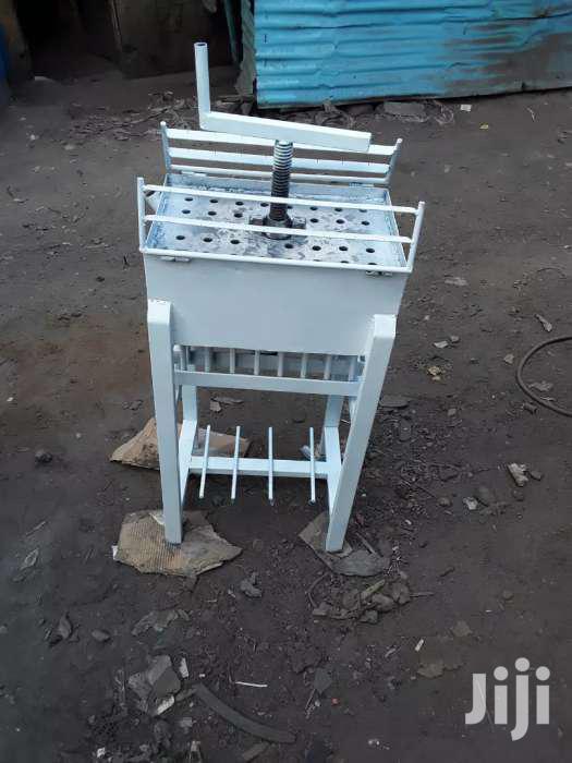 CANDLE MAKING MACHINE