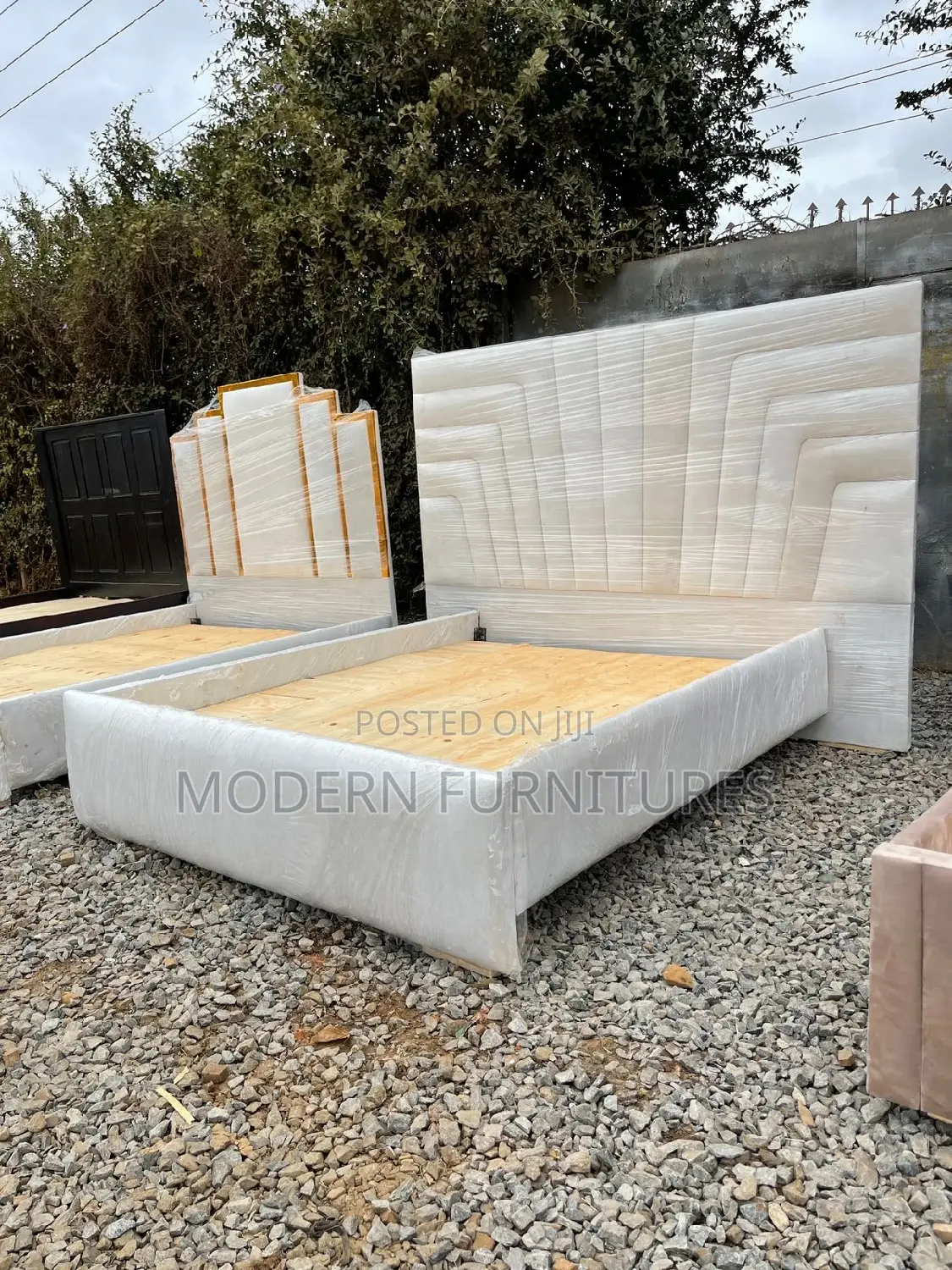 6/6 Fabric Bed
