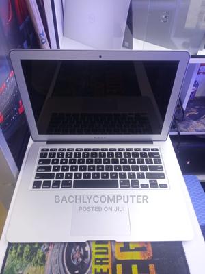 New Laptop Apple MacBook Air 4GB Intel Core I5 SSD 128GB - main view