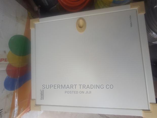 Distribution Board 8way
