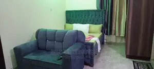 Airbnb Studio Apartment