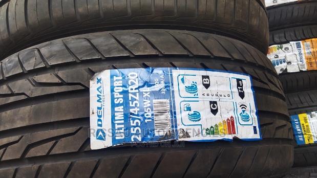 255/45 R 20 Delmax Tyres.
