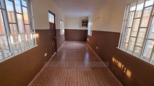 40ft Office Container With 2 Washrooms - thumbnail 3