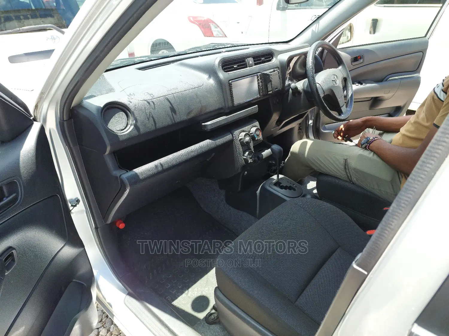 Toyota Succeed 2019 Silver