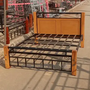 5 by 6 Metalic Frame Mahogany Stand
