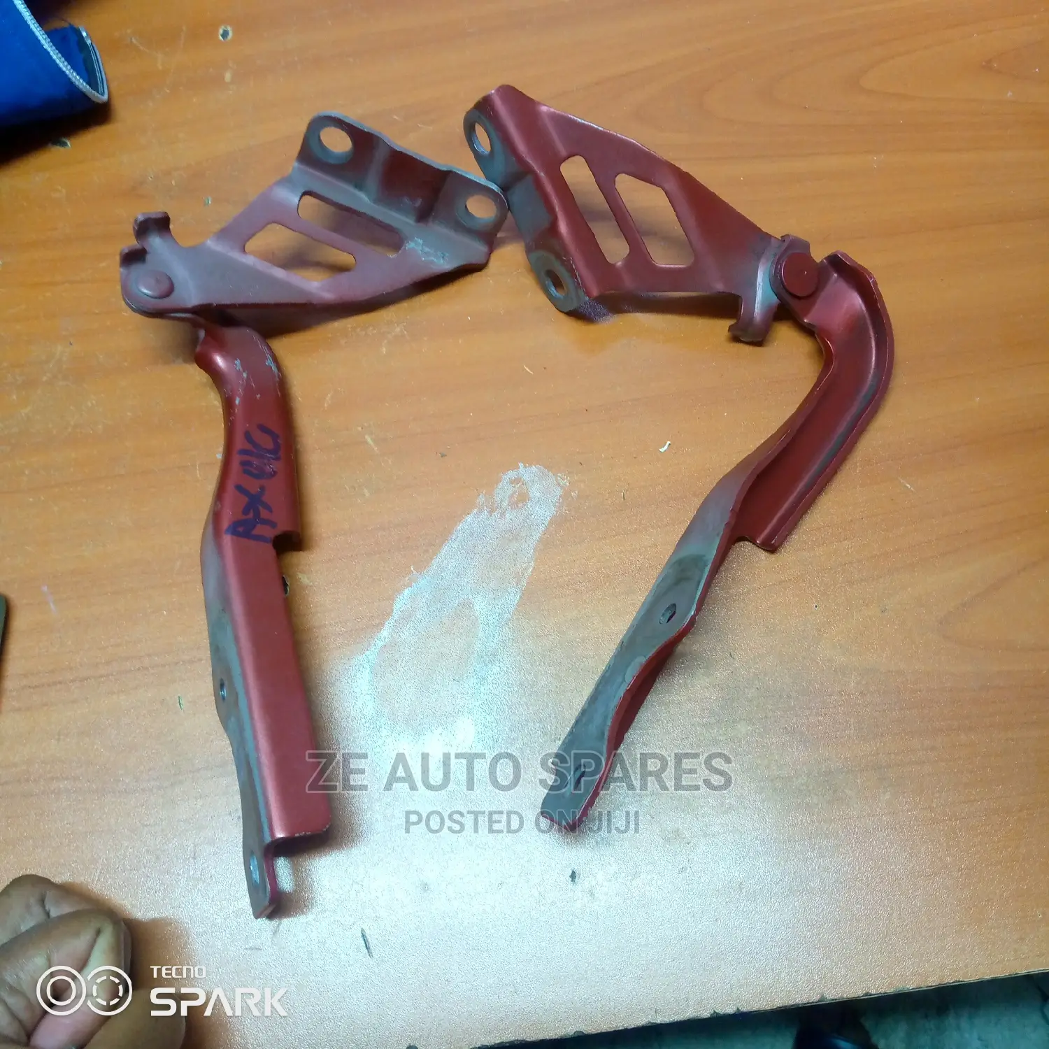 Mazda Axela 2015 Bonnet Hinges