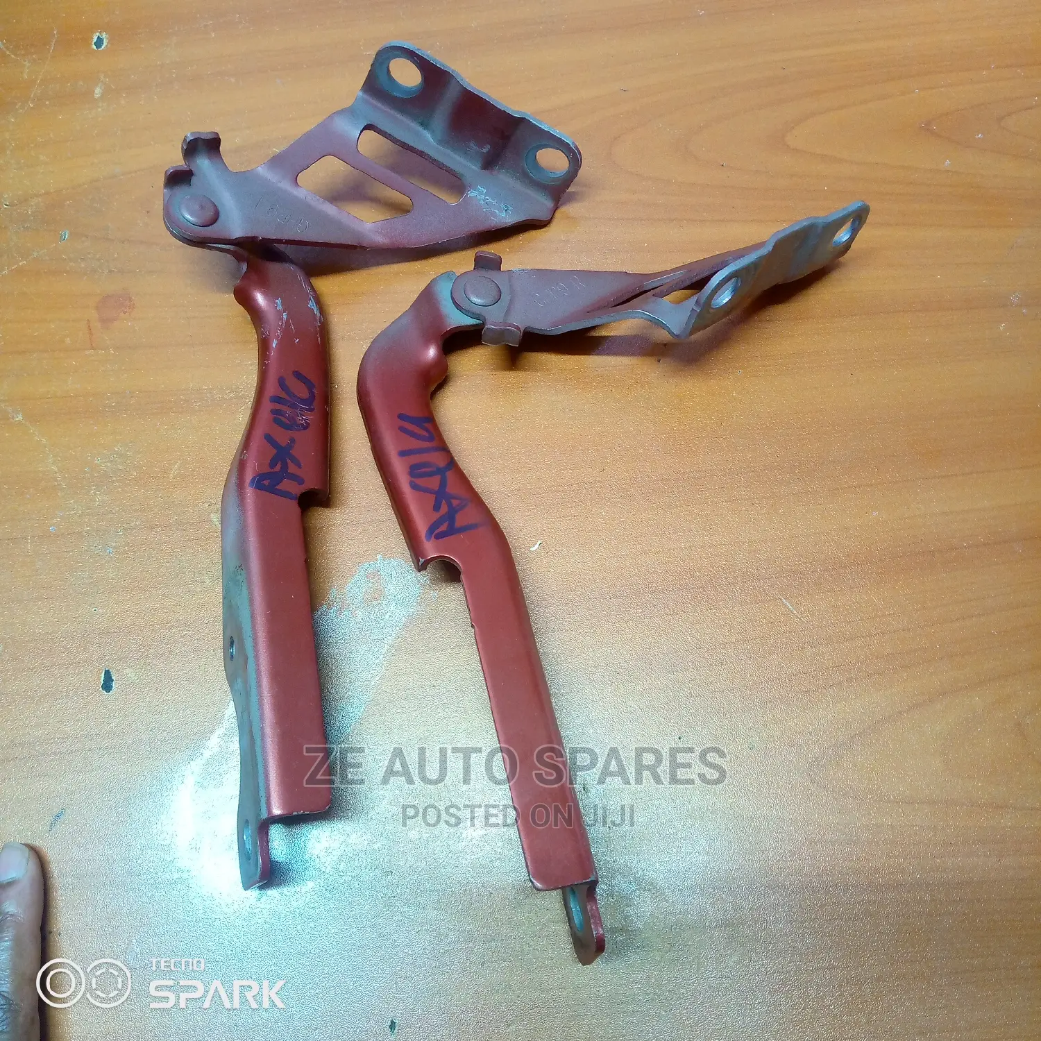 Mazda Axela 2015 Bonnet Hinges