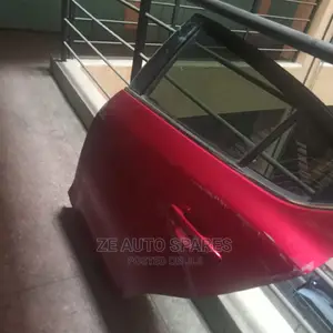 Mazda Axela 2015 Salon Rear Door