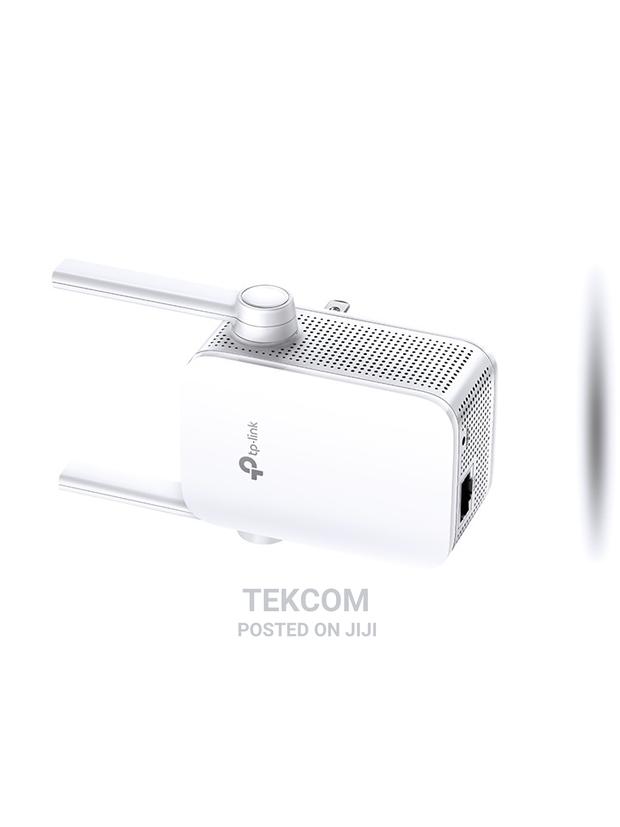 AC1200 Wi-Fi Range Extender