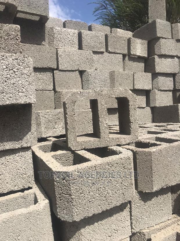 Hollow Blocks / Slab - thumbnail 2