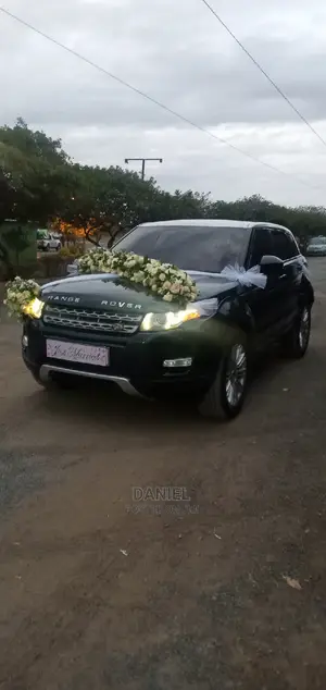 Chauffeured Range Rover for Weddings Airport Pick-Ups