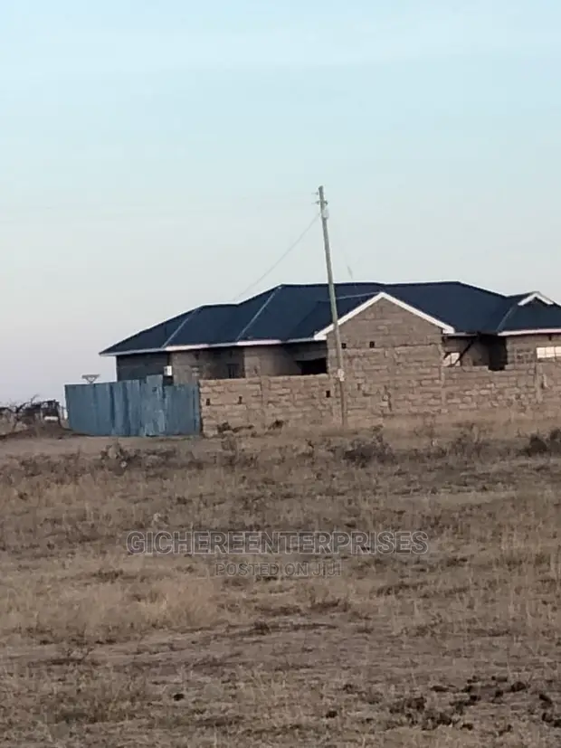 4bdrm Bungalow in Kantaful, Kangundo West for sale