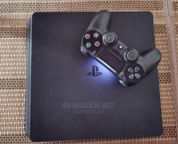 Slim Console, Game Console - main view