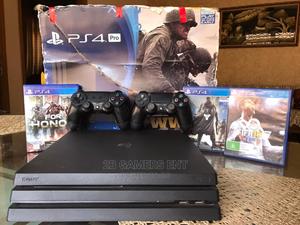 Ps4 Pro, 2 Pads, - thumbnail 2