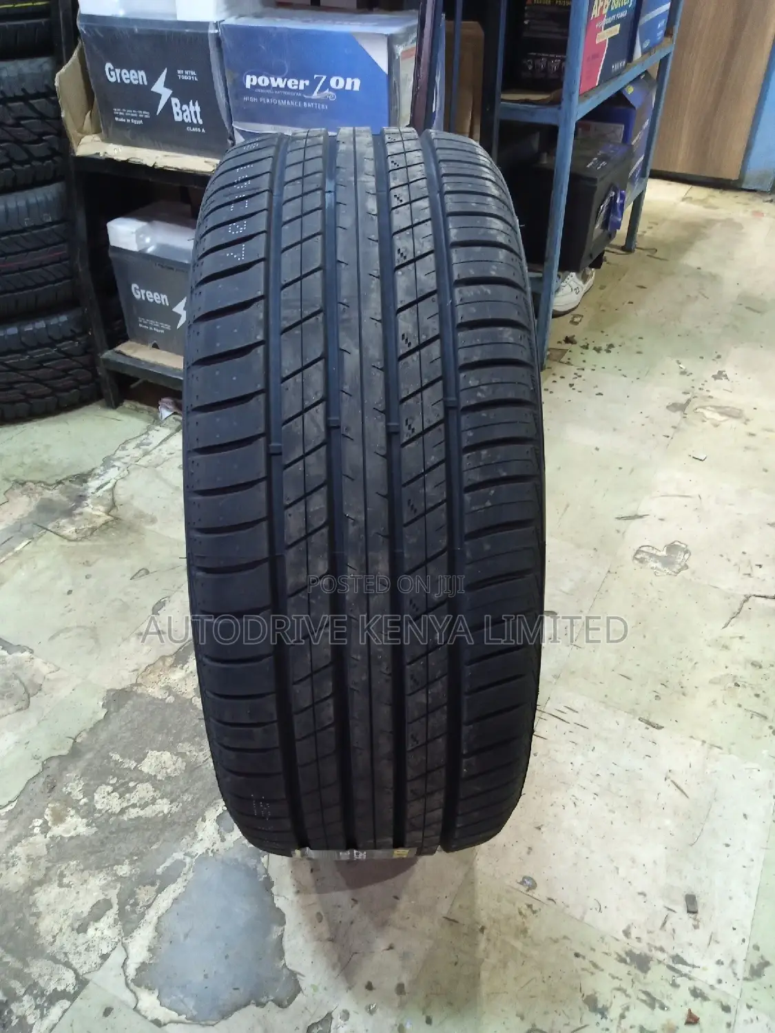 255/55r18 Blackhawk