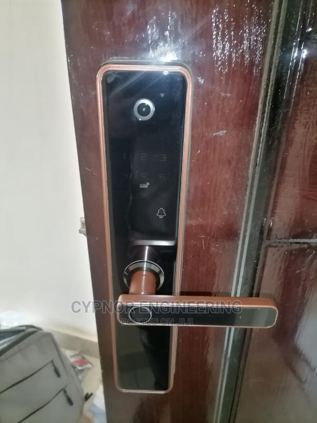 Airbnb Wifi Smart Door Locks With Door Camera - thumbnail 5