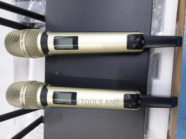 Sennheiser Digital Display Wireless Microphone - main view