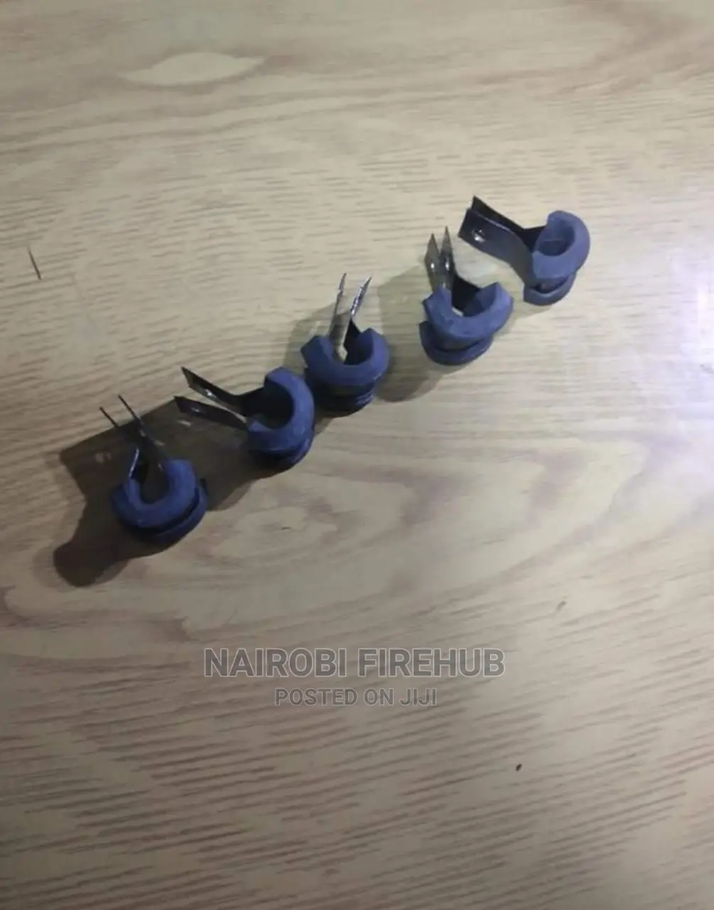 Credle Clips for Holding Copper Pipe 5/16