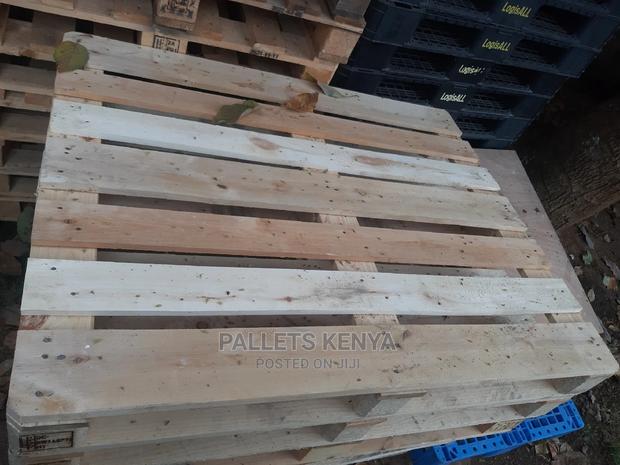 Wooden Plastic Pallets - thumbnail 5
