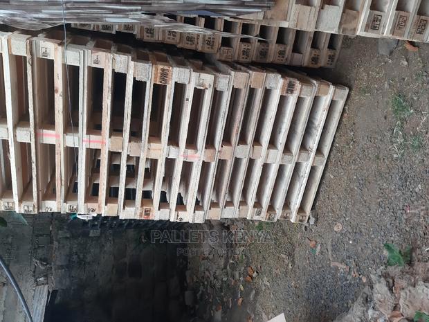 Wooden Plastic Pallets - thumbnail 8