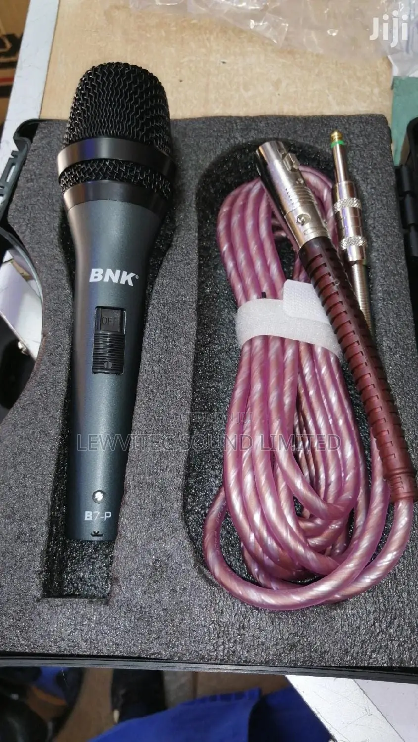 Bnk Wired Microphone B7
