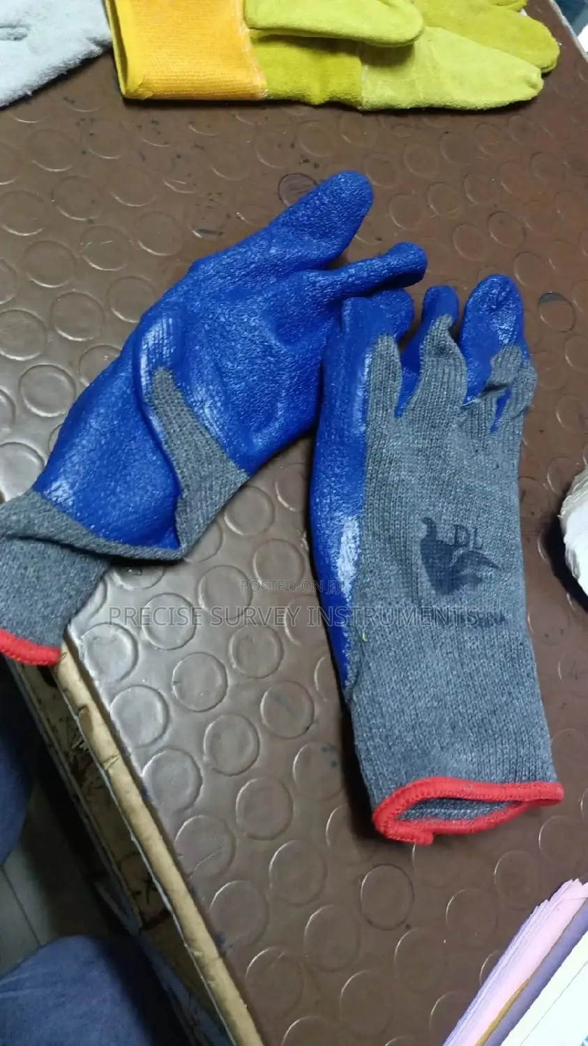 Site Gloves