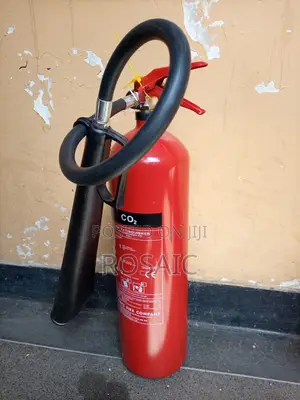 2 Kgs CO2 Fire Extinguisher Available!