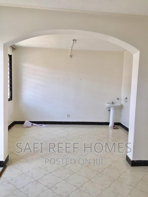 4bdrm Villa in Nyali for sale - thumbnail 13