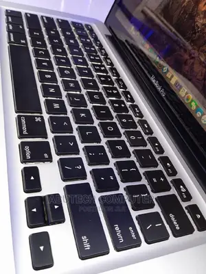 Laptop Apple MacBook 2012 4GB Intel Core I5 HDD 500GB