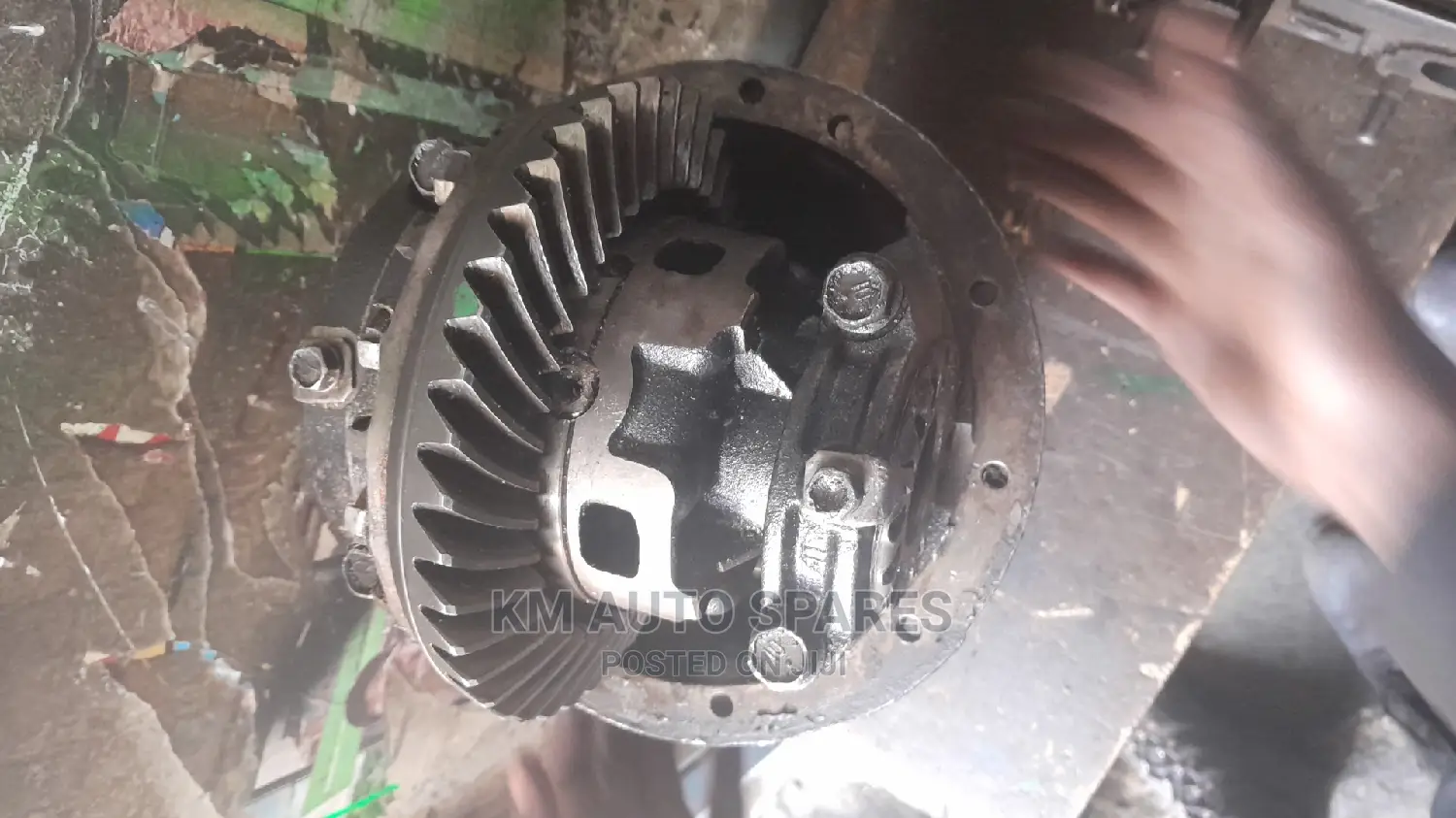 Toyota Hilux Vigo Rear Differential (Diff).