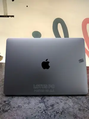 Laptop Apple MacBook Pro 2017 16GB Intel Core I5 SSD 256GB