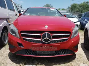 Mercedes-Benz A-Class 2016 Red