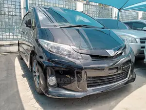 Toyota Estima 2016 Black