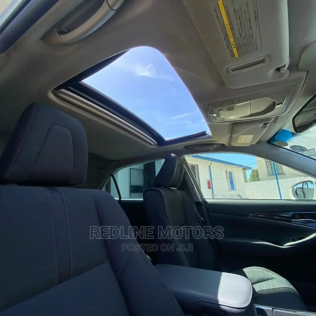 Toyota Crown 2016 Gray in Mombasa CBD - Cars, Clive Mokaya | Jiji.co.ke