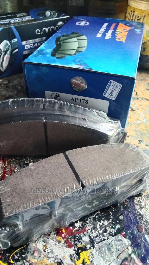 Allparts Brake Pads for Nissan Venete,NV200, Mitsubishi L200