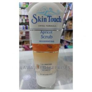 Skin Touch Apricot Scrub - thumbnail 2