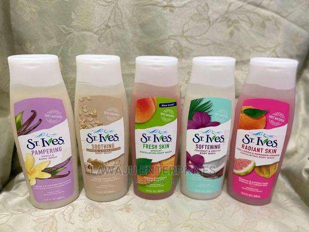 100% Natural St. Ives Body Wash