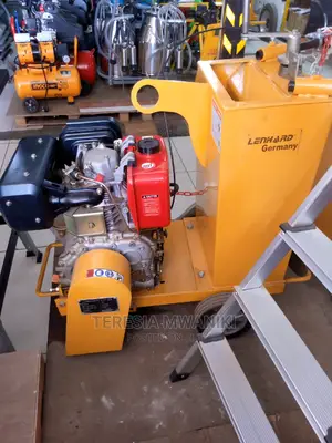 Diesel Concrete Cutter