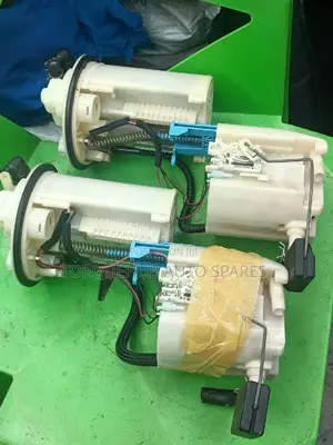 Toyota Axio/Fielder 4WD Fuel Pump