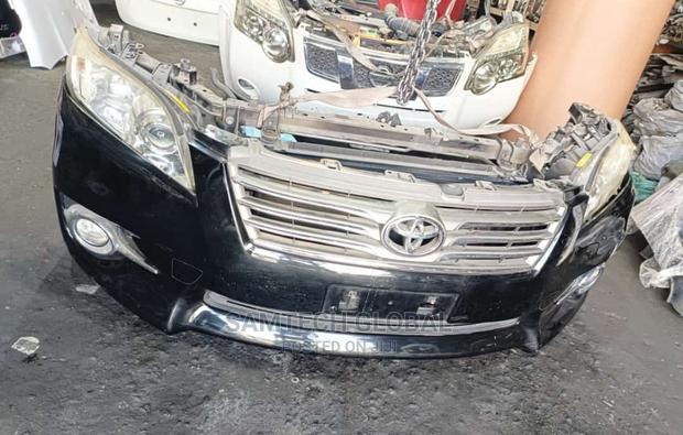 Ex Japan Toyota Vanguard Nosecut