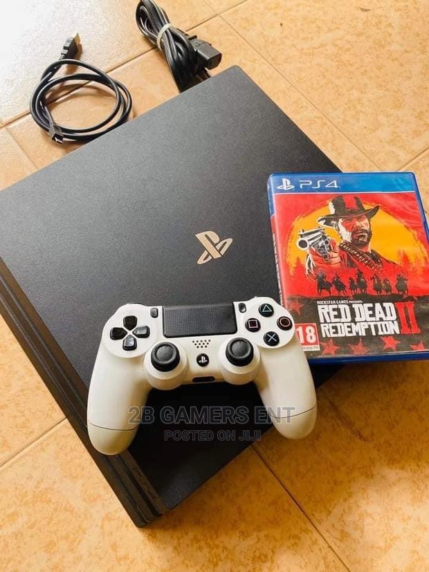 Ps4 Pro, Red Dead Redemption 2 Used - main view