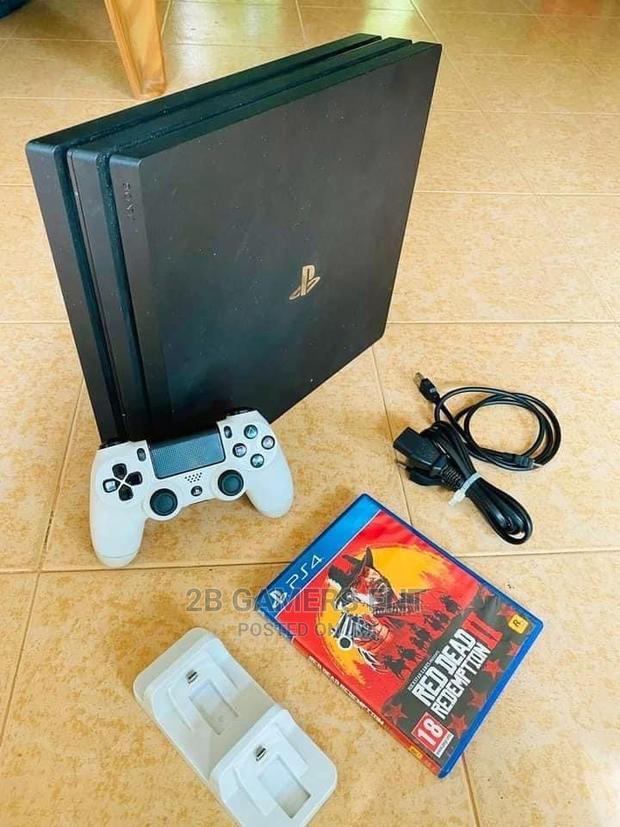 Ps4 Pro, Red Dead Redemption 2 Used - thumbnail 5