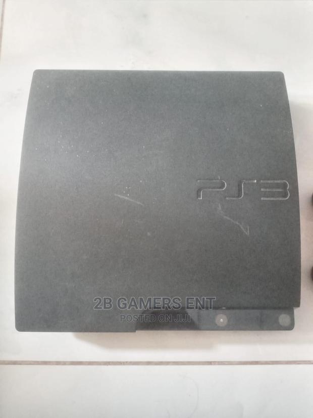 Ps3 Slim, 1 Red Pad, 12 Free Games - thumbnail 3