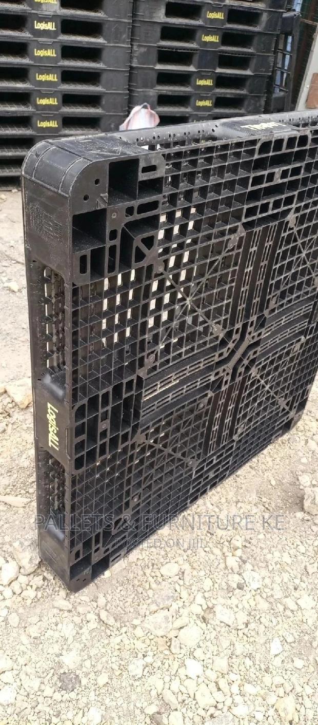 Logistical Plastic Pallets - thumbnail 11